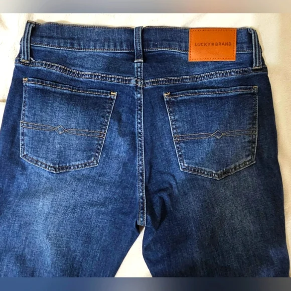 Lucky Brand Sweet Mid Rise Flare Jeans - Picture 4 of 10